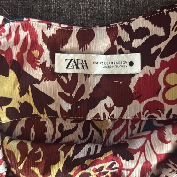 Zara Basic Metalic Paisly Multicolor Maxi Dress. Size XS - Picture 10 of 10